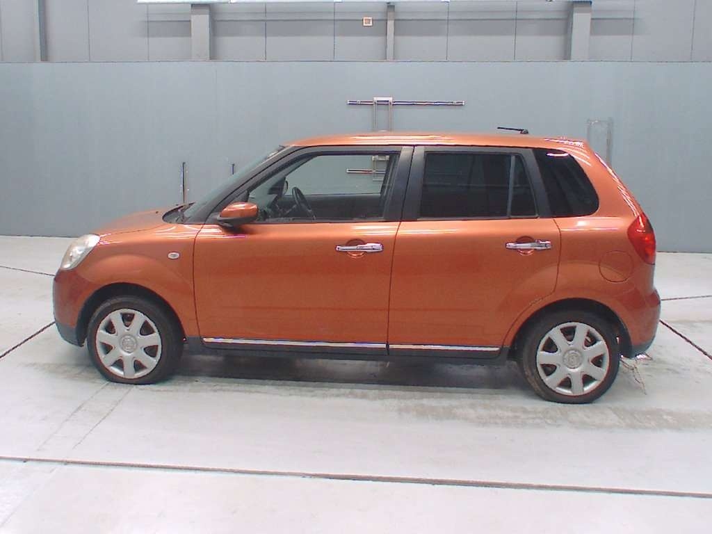 MAZDA VERISA