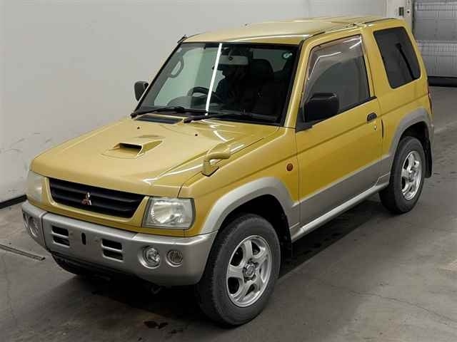 MITSUBISHI PAJERO MINI