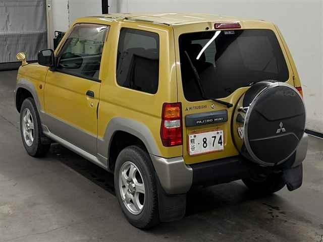 MITSUBISHI PAJERO MINI