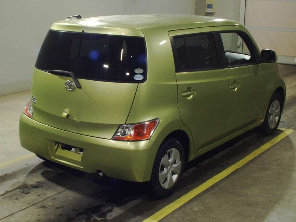 TOYOTA BB