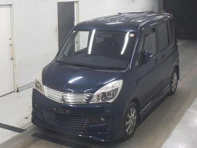 MITSUBISHI DELICA D:2