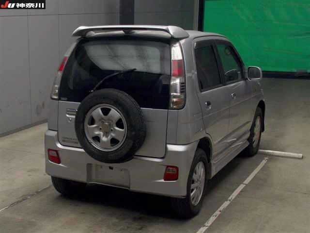 DAIHATSU TERIOS KID