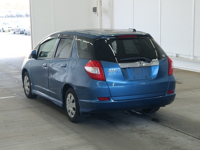 HONDA FIT SHUTTLE