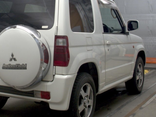 MITSUBISHI PAJERO MINI