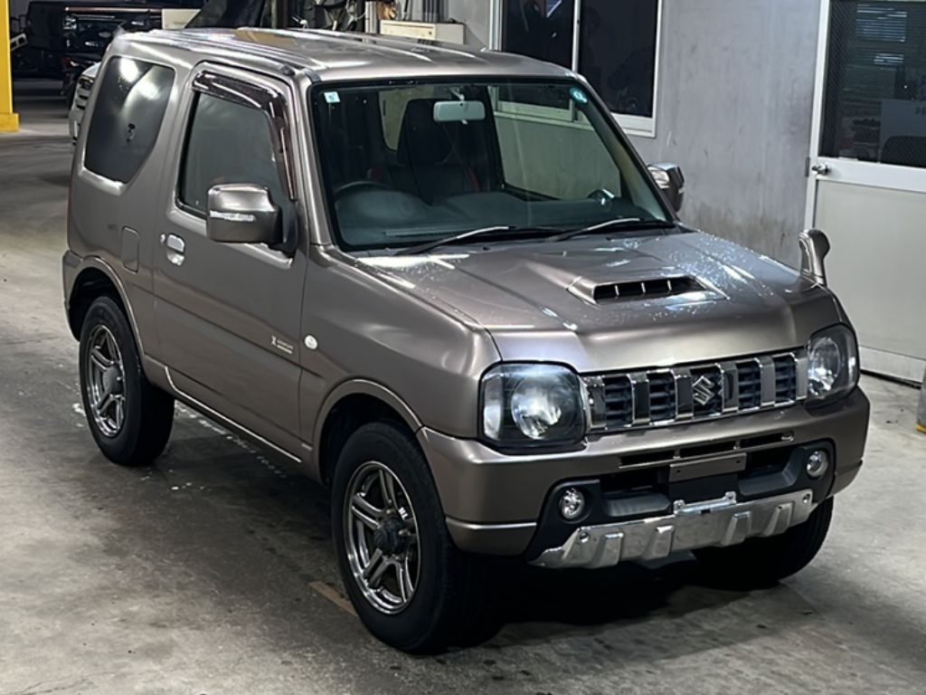 SUZUKI JIMNY