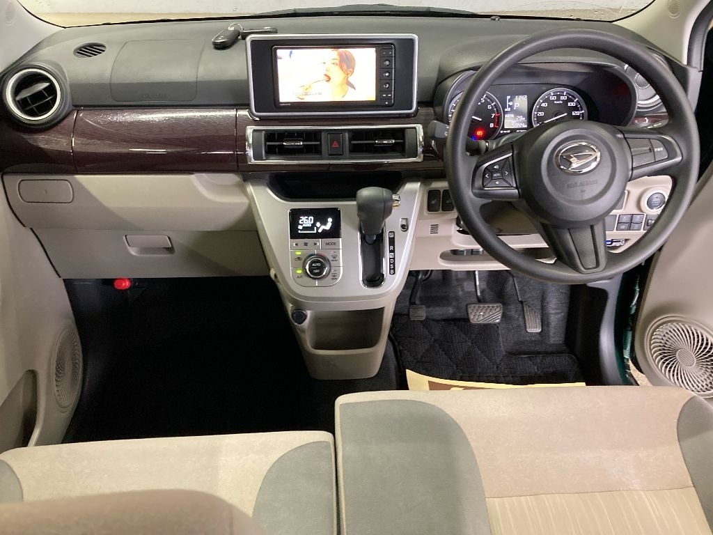 DAIHATSU CAST