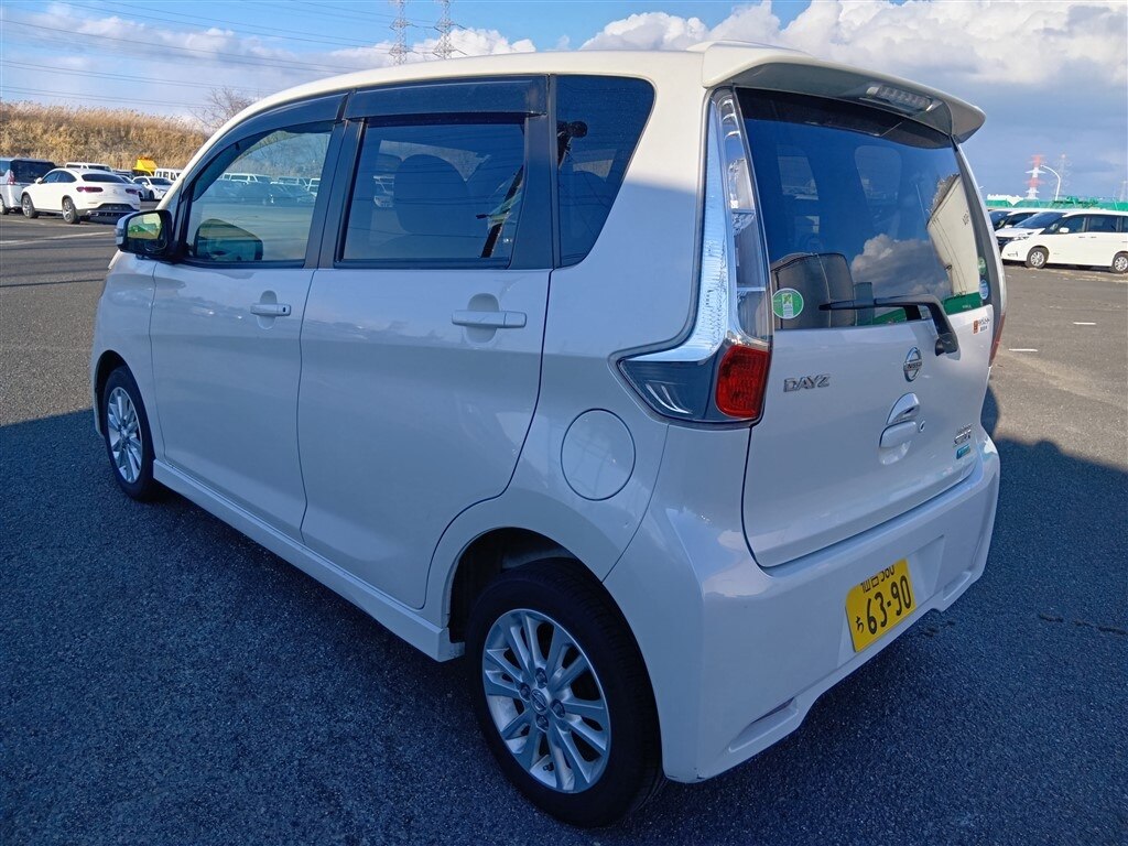 NISSAN DAYZ