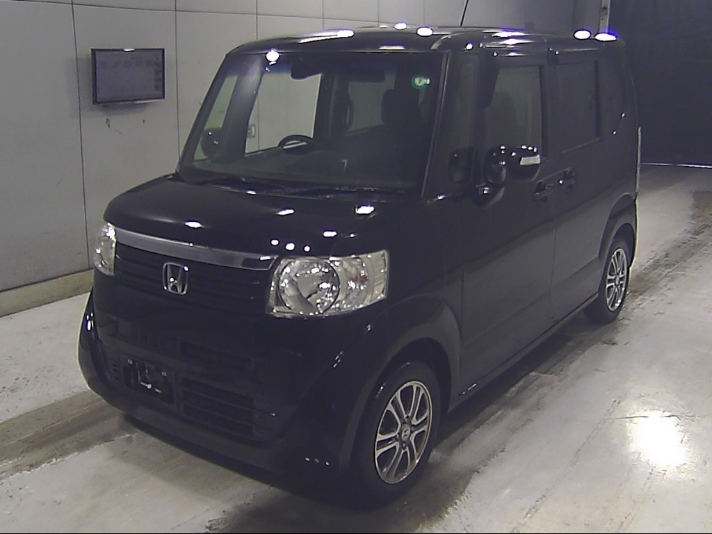 HONDA N-BOX