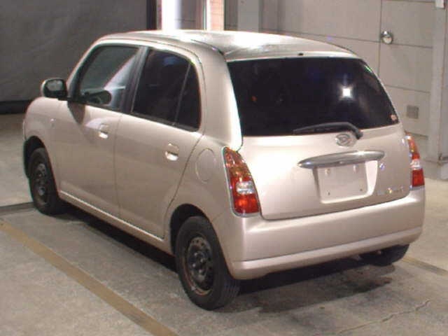 DAIHATSU MIRA GINO