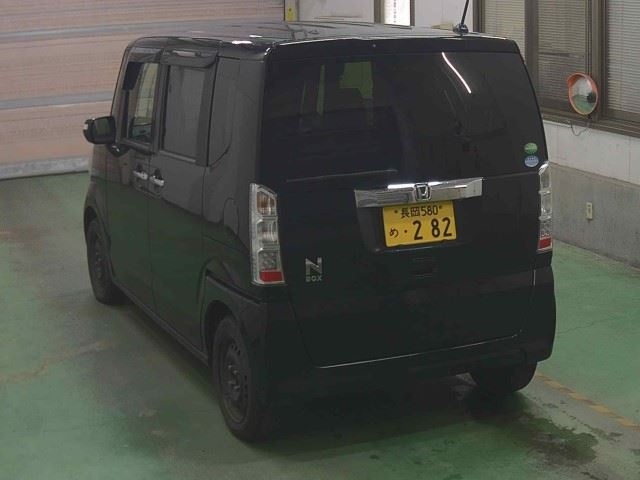 HONDA N-BOX