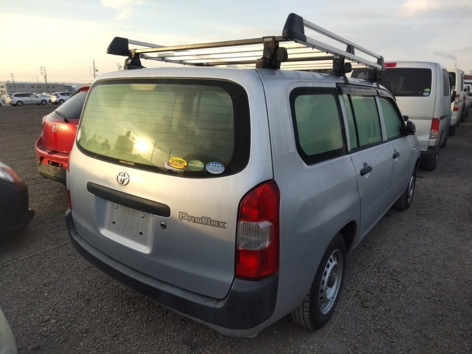TOYOTA PROBOX