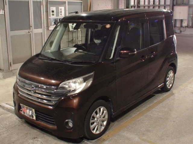 NISSAN DAYZ ROOX
