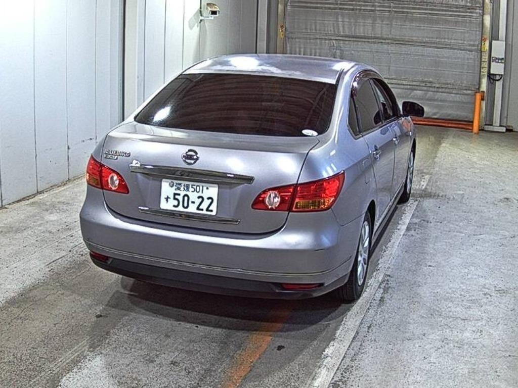 NISSAN BLUEBIRD SYLPHY