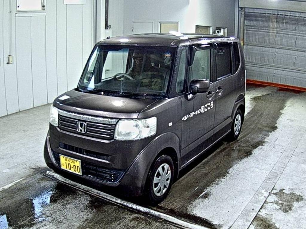 HONDA N-BOX