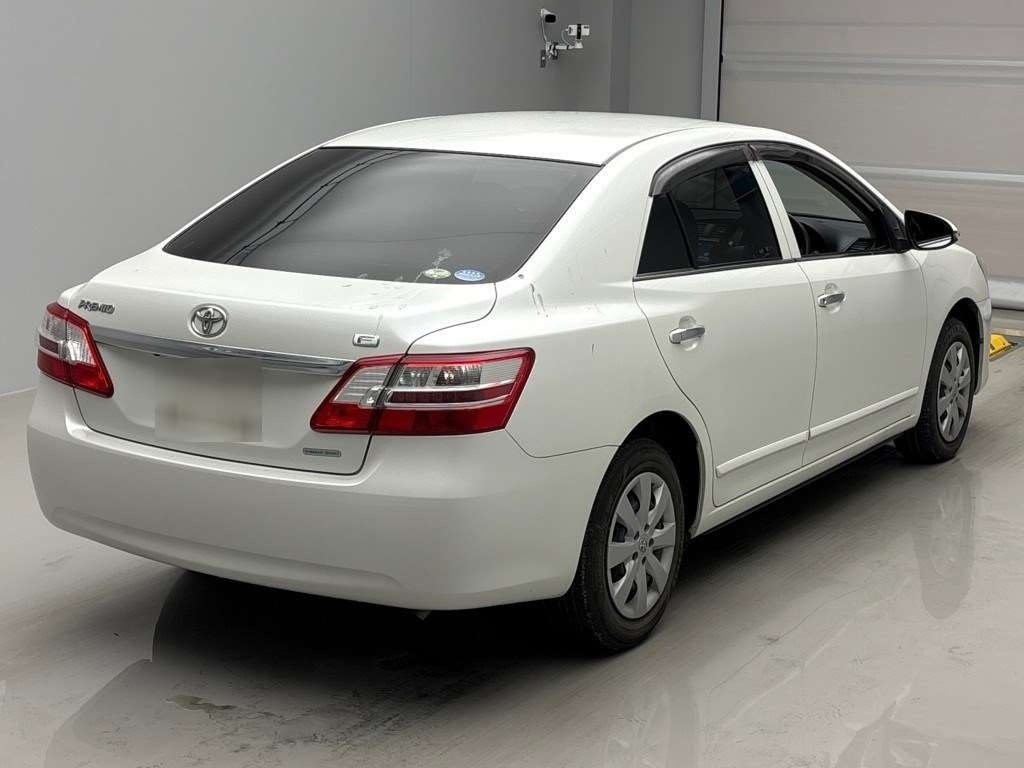 TOYOTA PREMIO