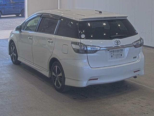TOYOTA WISH