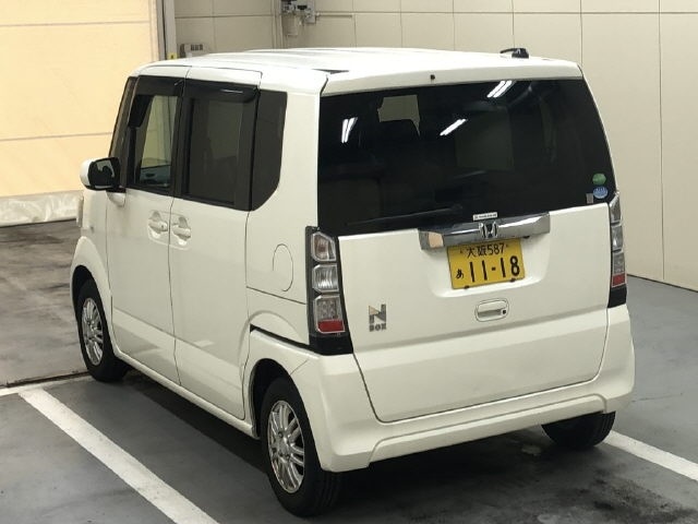 HONDA N-BOX