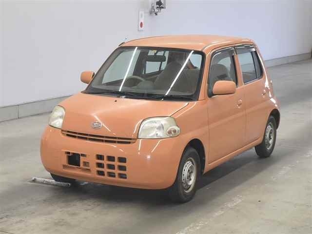 DAIHATSU ESSE