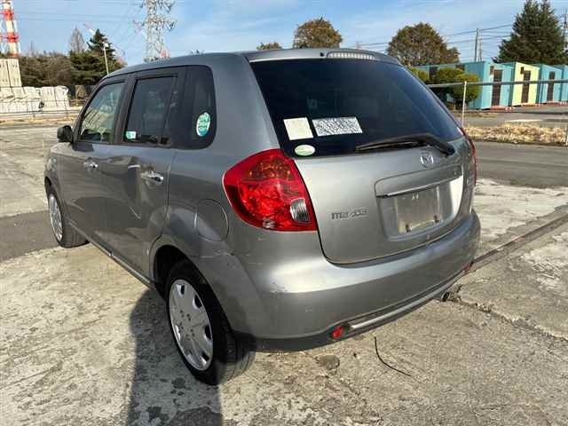 MAZDA VERISA
