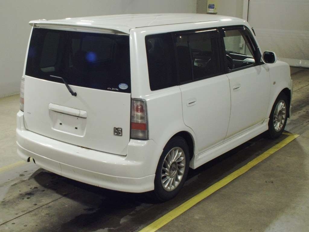 TOYOTA BB