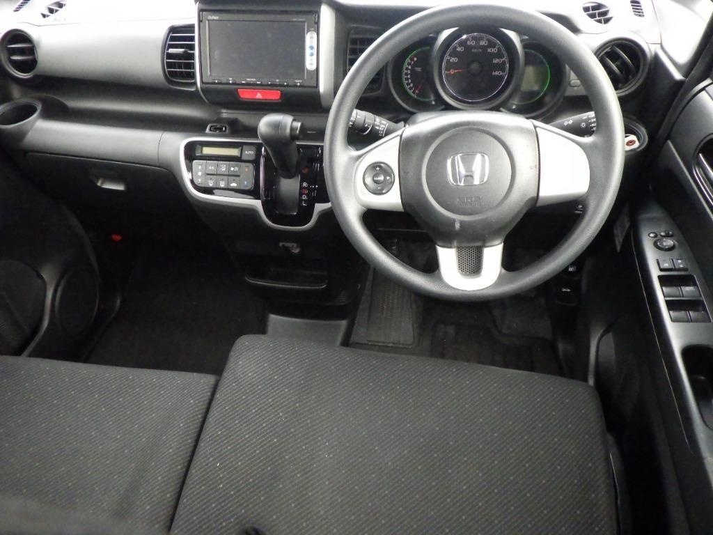 HONDA N-BOX