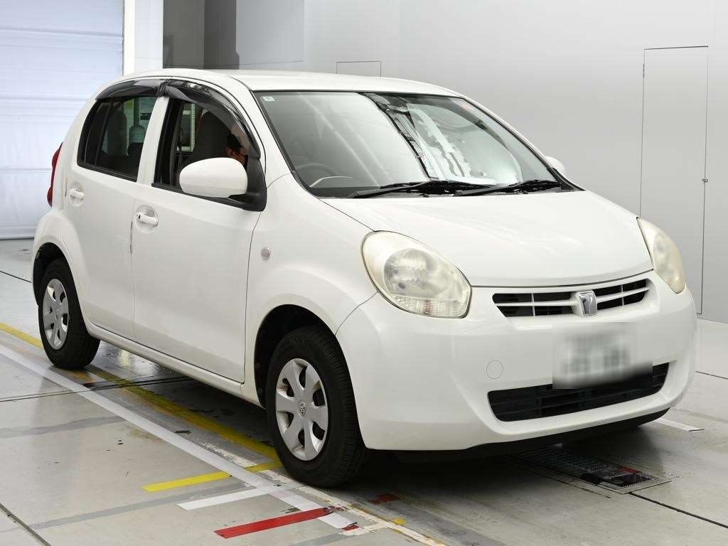 TOYOTA PASSO