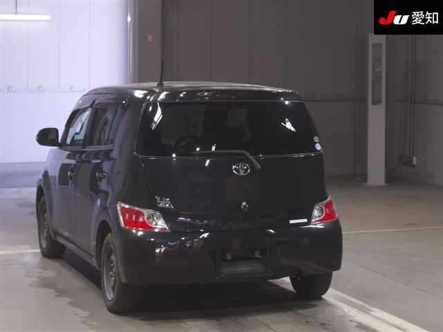TOYOTA BB