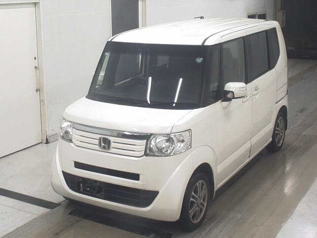HONDA N-BOX