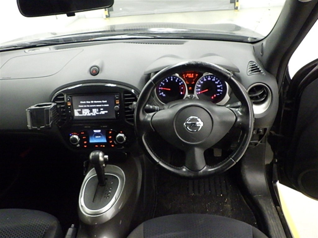 NISSAN JUKE