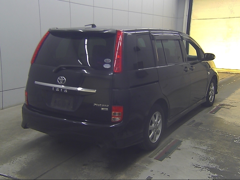 TOYOTA ISIS