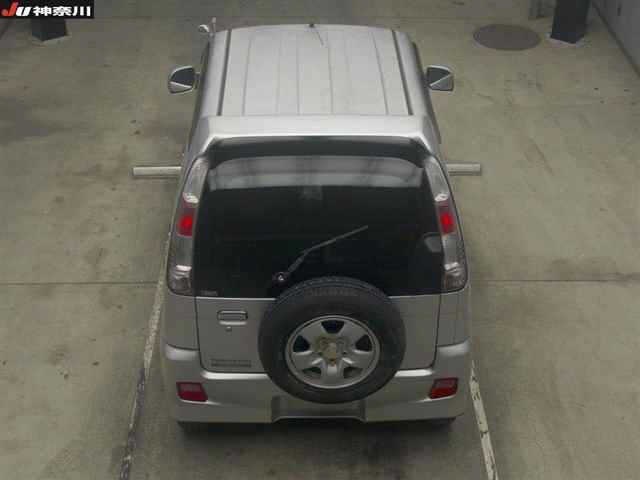 DAIHATSU TERIOS KID