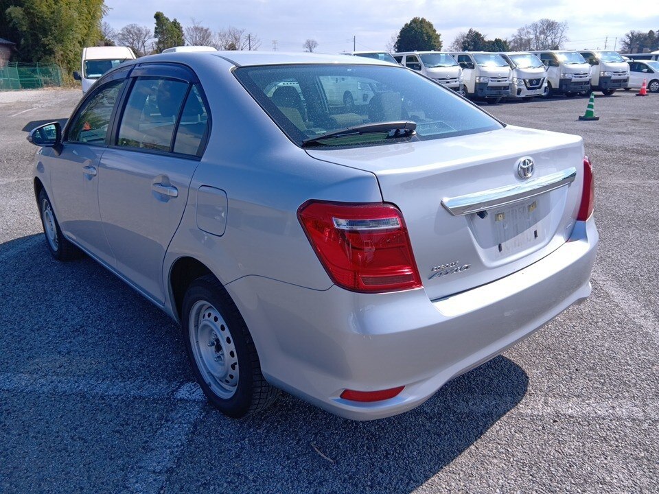 TOYOTA COROLLA AXIO