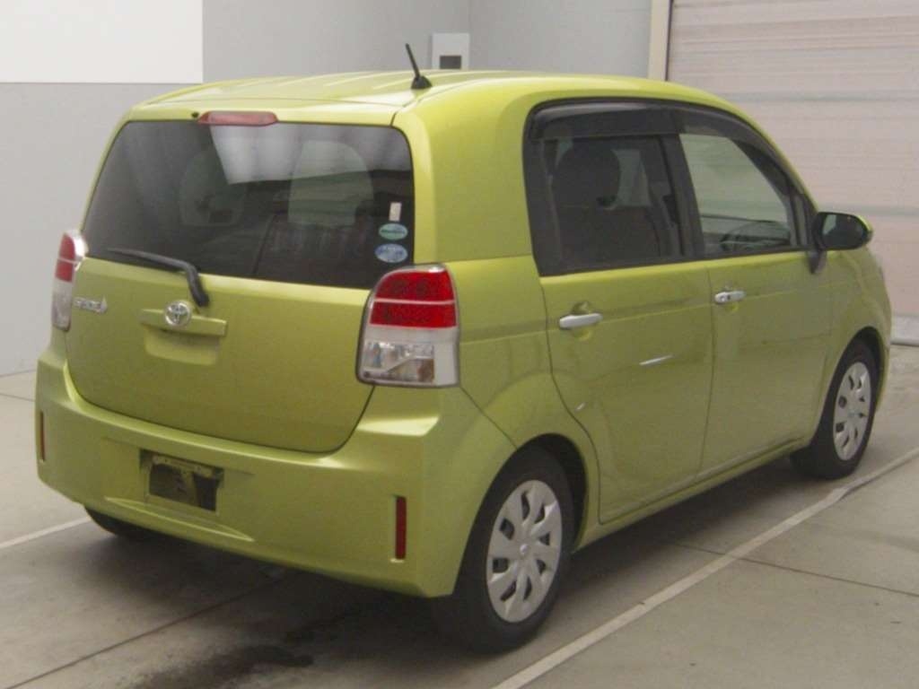 TOYOTA SPADE