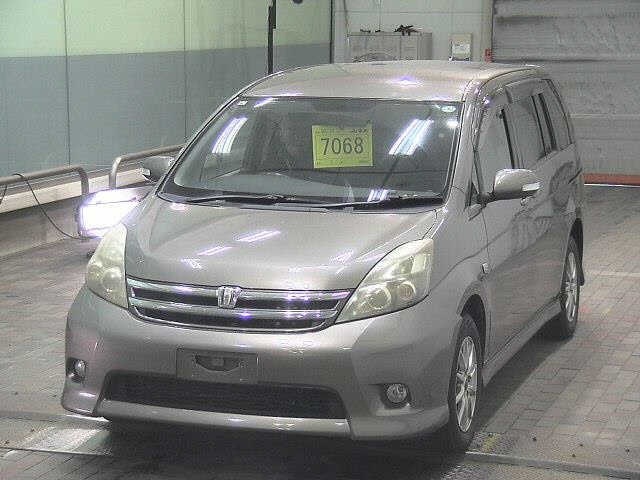 TOYOTA ISIS