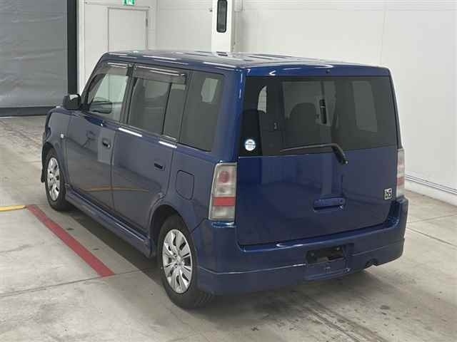 TOYOTA BB
