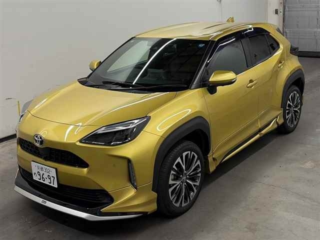 TOYOTA YARIS CROSS