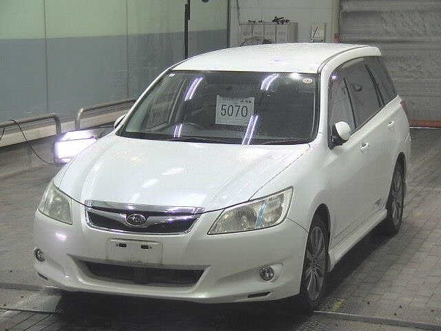 SUBARU EXIGA