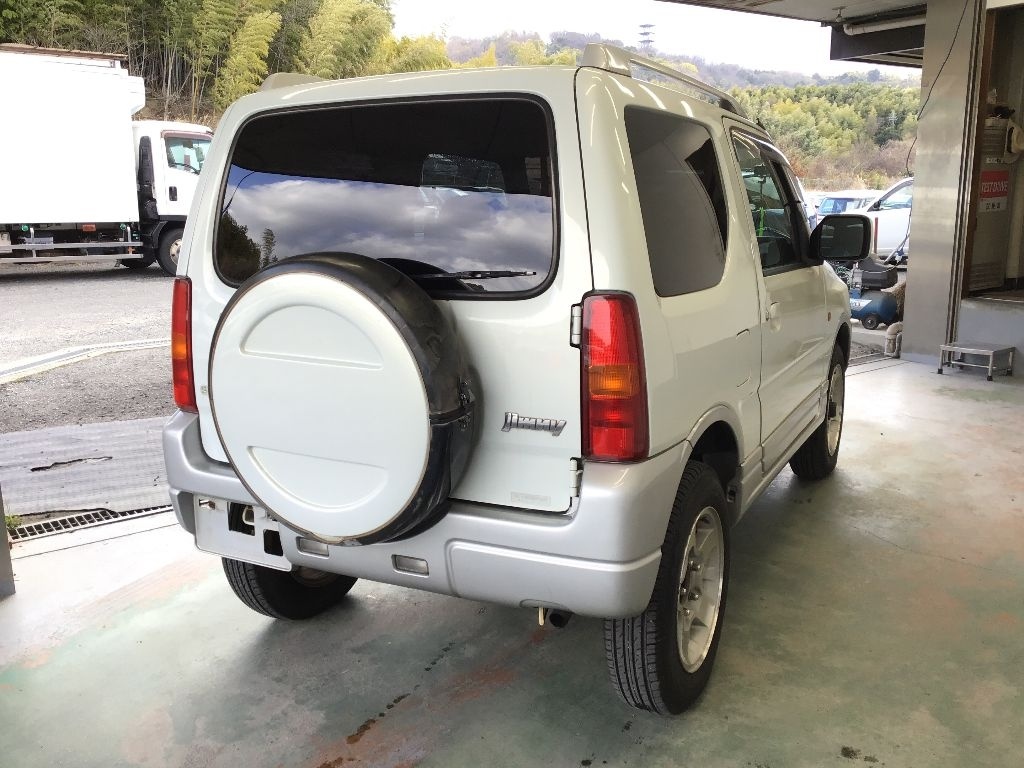SUZUKI JIMNY