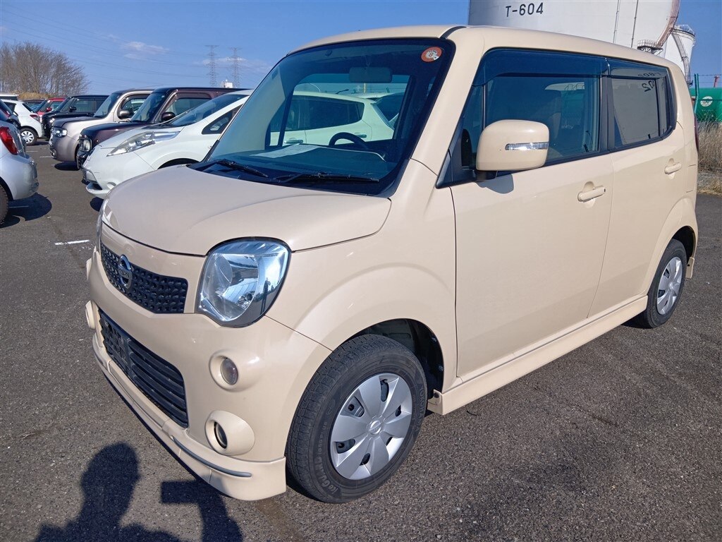 NISSAN MOCO