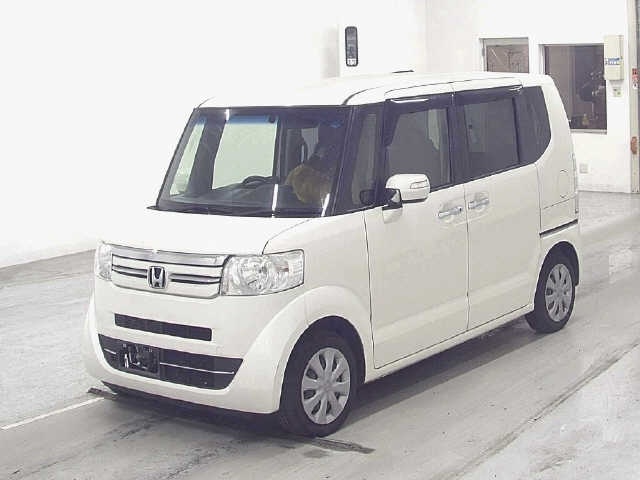 HONDA N-BOX