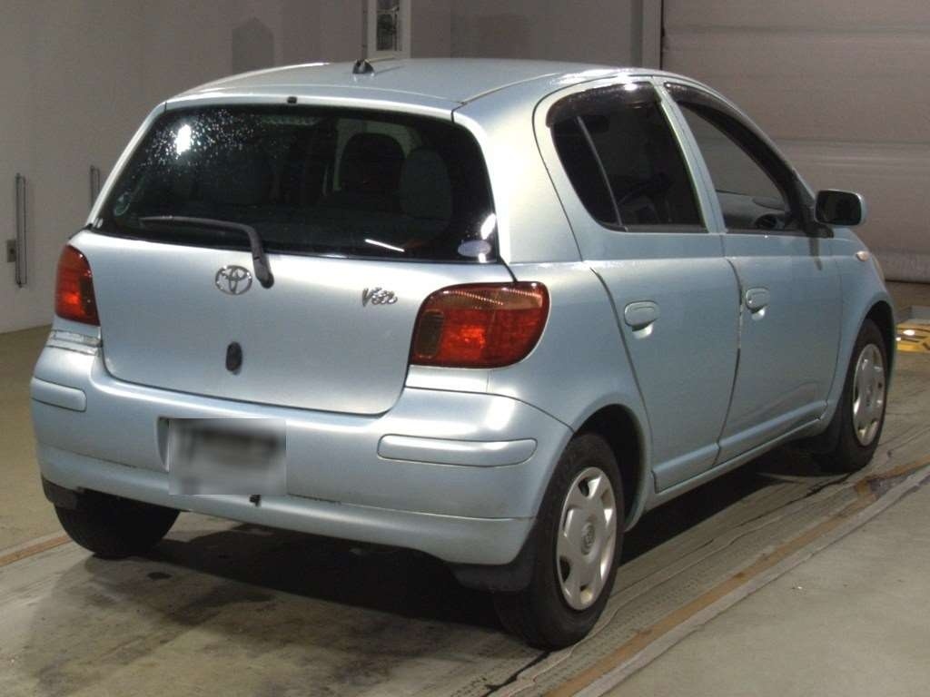 TOYOTA VITZ