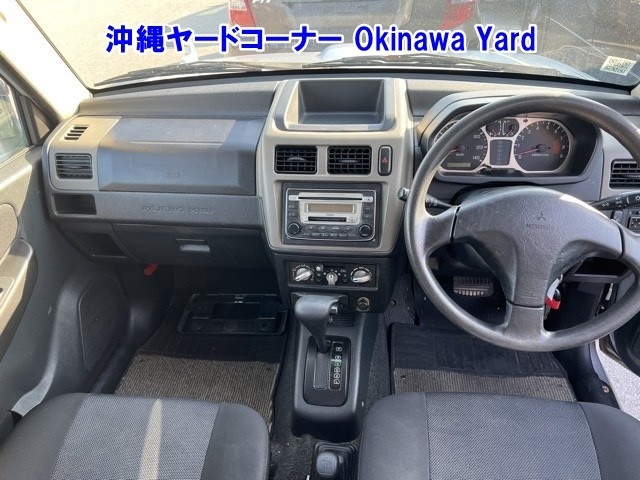 MITSUBISHI PAJERO MINI