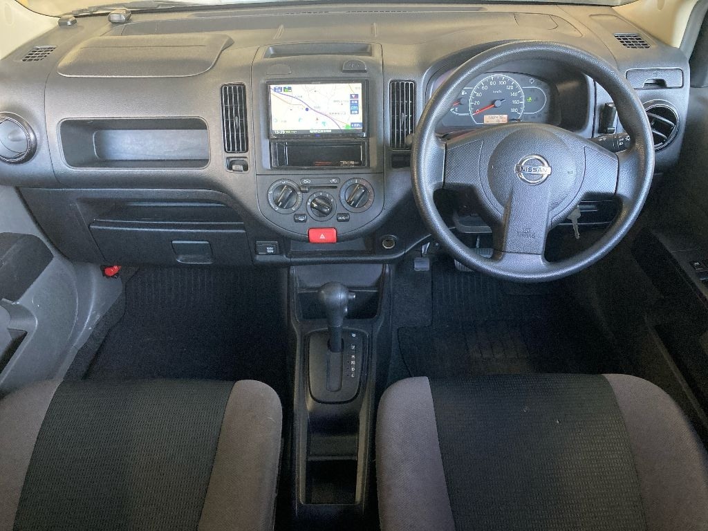 NISSAN AD