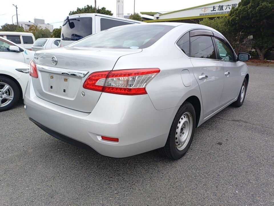 NISSAN SYLPHY