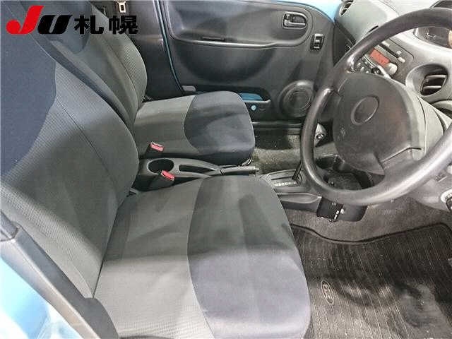 DAIHATSU ESSE