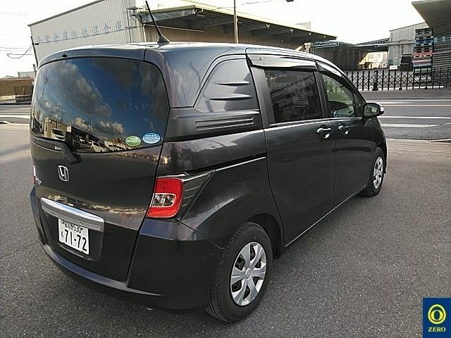 HONDA FREED SPIKE