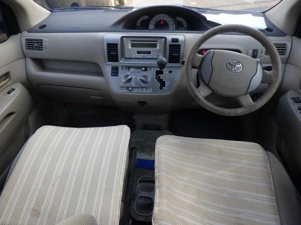 TOYOTA RAUM