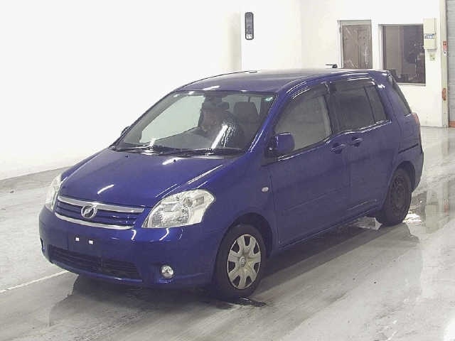 TOYOTA RAUM