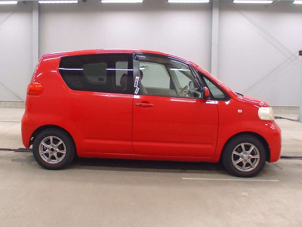 TOYOTA PORTE