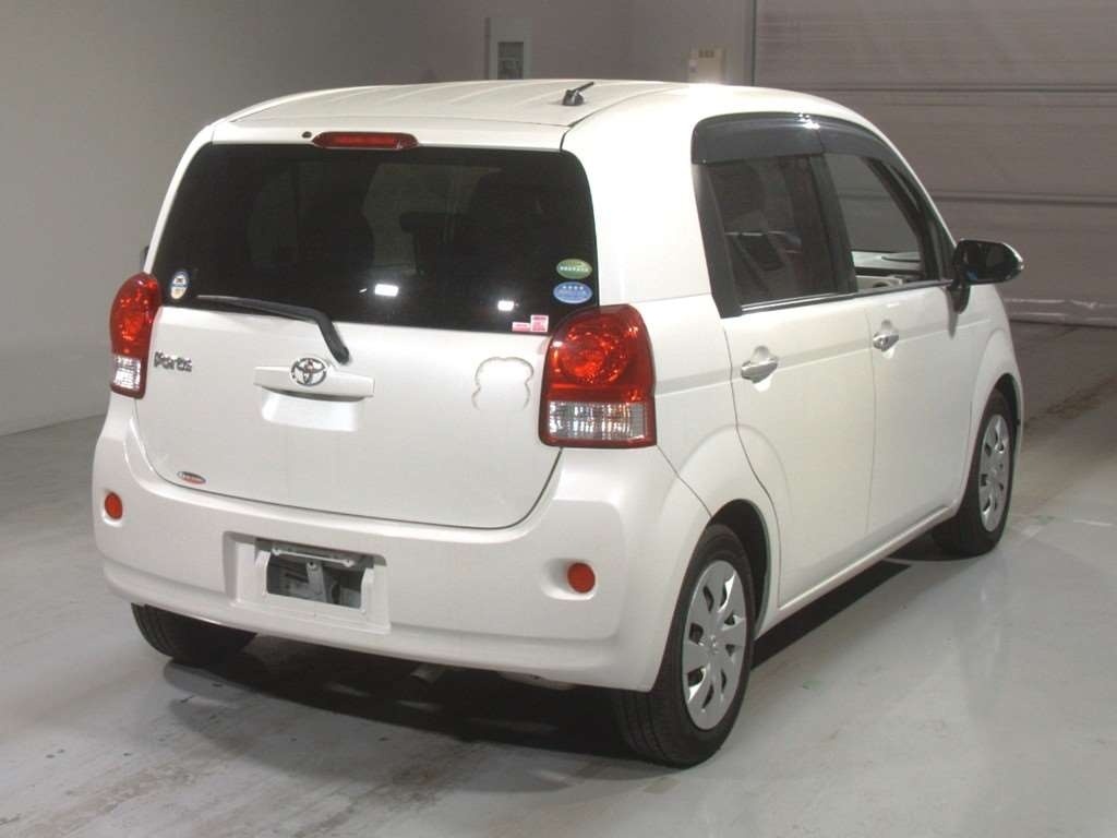 TOYOTA PORTE